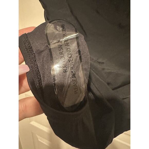 smismivo swimsuit Black And White Ruffle Sleve - Picture 9 of 10